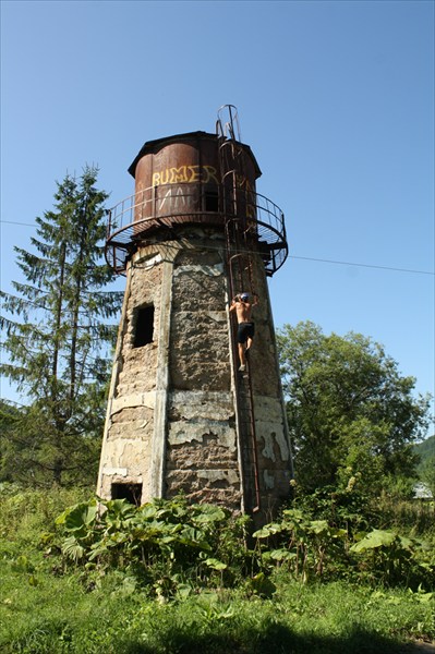 Водонапорная башня на станции Ожидаево